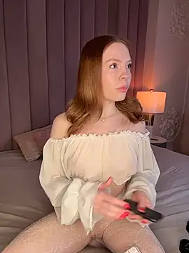 Lily Dalton online show from 19, 3, 2026