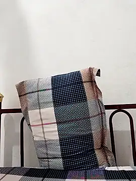 Baby-bigtits2026 online show from 27, 3, 2026