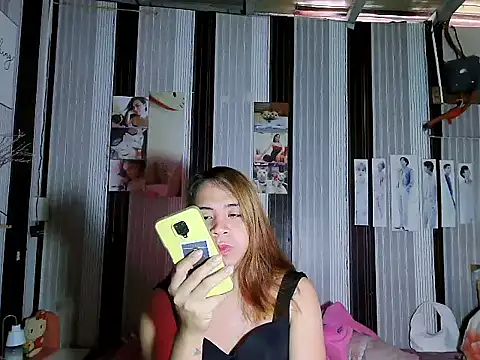 Snapshot of MistressMiyaki chatting on 8, 2, 2026 MistressMiyaki online show from 8, 2, 2026