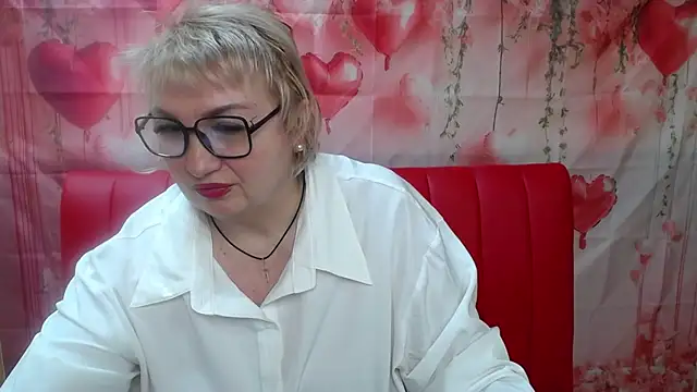 Snapshot of RenataDaster chatting on 8, 2, 2026 RenataDaster online show from 8, 2, 2026