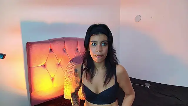 Kalyra 17 online show from 6, 3, 2026