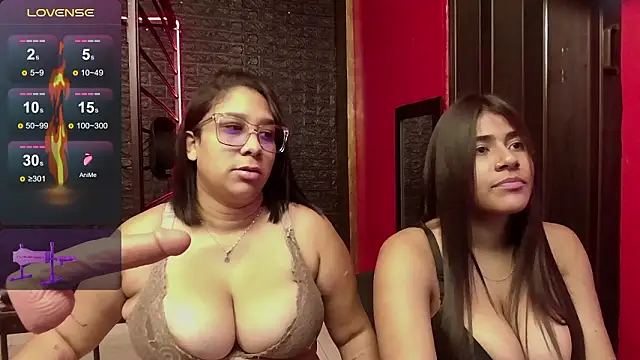 Snapshot of Paola__and__Rubi_ chatting on 23, 2, 2026 Paola and Rubi online show from 23, 2, 2026