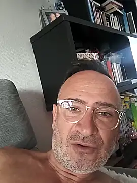 bobo672 online show from 9, 4, 2026