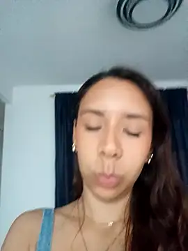 MiaSantana  online show from 5, 3, 2026