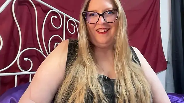 MissCharlotteXx online show from 10, 4, 2026