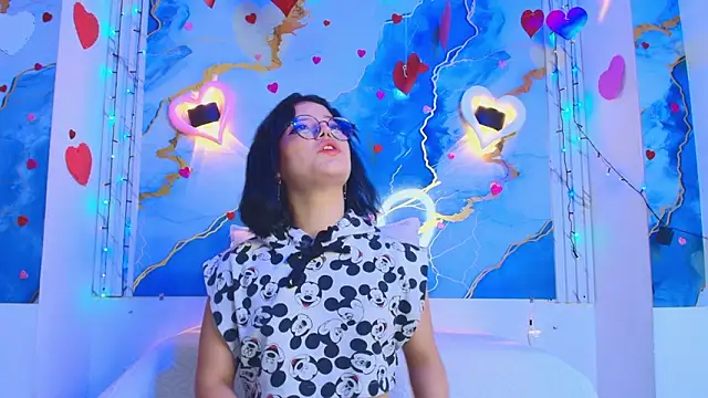 Snapshot of Eleanor_rigby5 chatting on 7, 2, 2026 Eleanor rigby5 online show from 7, 2, 2026