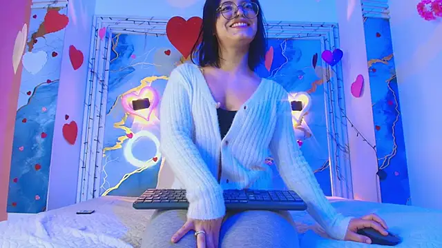 Snapshot of Eleanor_rigby5 chatting on 11, 2, 2026 Eleanor rigby5 online show from 11, 2, 2026