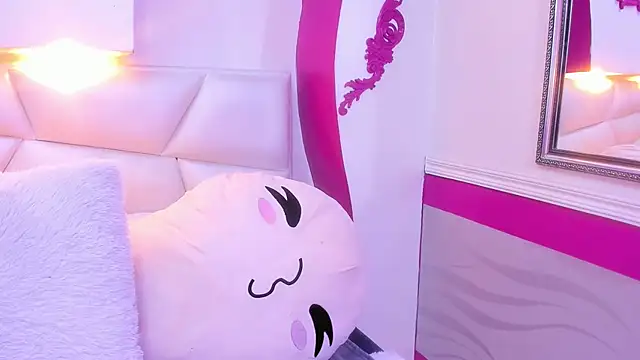 Keiry Paloma online show from 19, 3, 2026