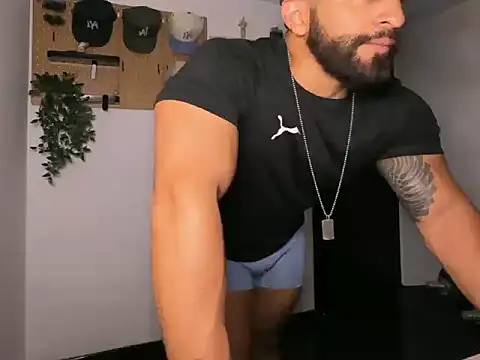 Snapshot of SamDornan51 chatting on 3, 3, 2026 SamDornan51 online show from 3, 3, 2026