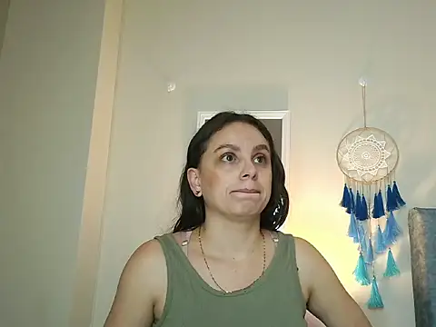 Snapshot of NatalyGuzman26 chatting on 16, 4, 2026 NatalyGuzman26 online show from 16, 4, 2026