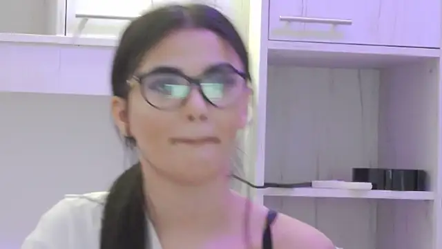 MayaMadison online show from 16, 2, 2026