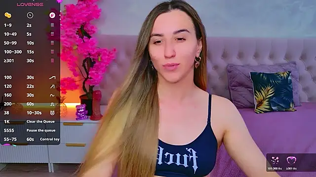 JasminUqueen online show from 11, 6, 2026