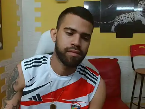 Snapshot of chacorta_ chatting on 10, 4, 2026 chacorta online show from 10, 4, 2026