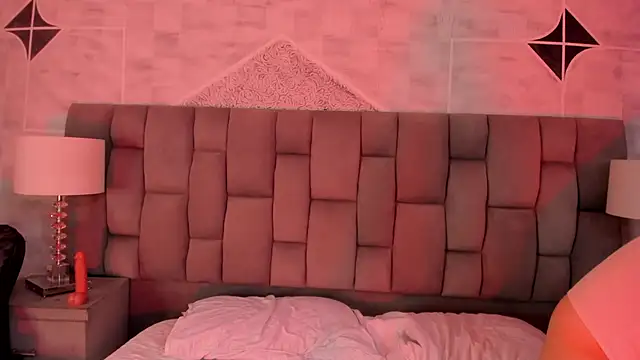 Snapshot of noahWolff_ chatting on 14, 2, 2026 noahWolff online show from 14, 2, 2026