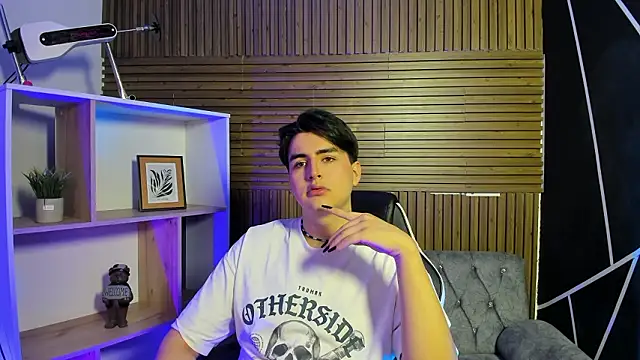 Snapshot of noahWolff_ chatting on 26, 2, 2026 noahWolff online show from 26, 2, 2026