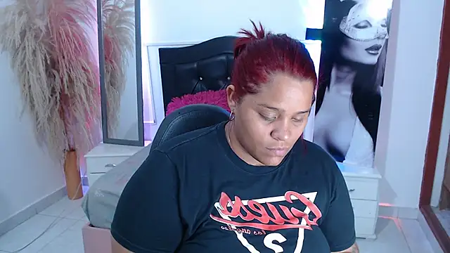 Snapshot of NathaliaMayson chatting on 12, 2, 2026 NathaliaMayson online show from 12, 2, 2026