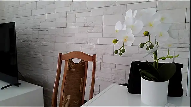 Snapshot of JuliaLovely chatting on 14, 6, 2026 JuliaLovely online show from 14, 6, 2026