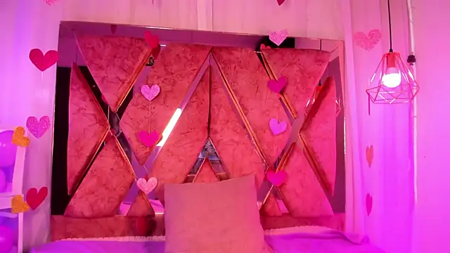 shantal cooper  online show from 18, 2, 2026