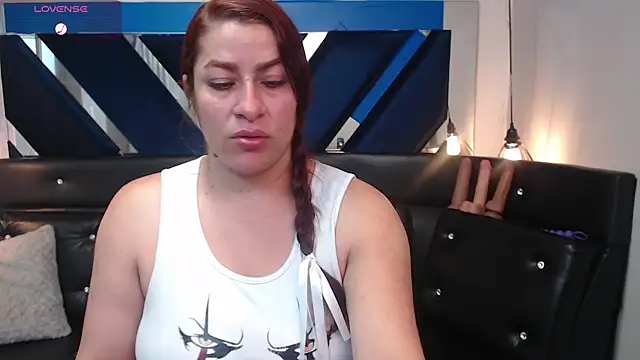 Snapshot of Alison-mar chatting on 15, 7, 2026 Alison-mar online show from 15, 7, 2026