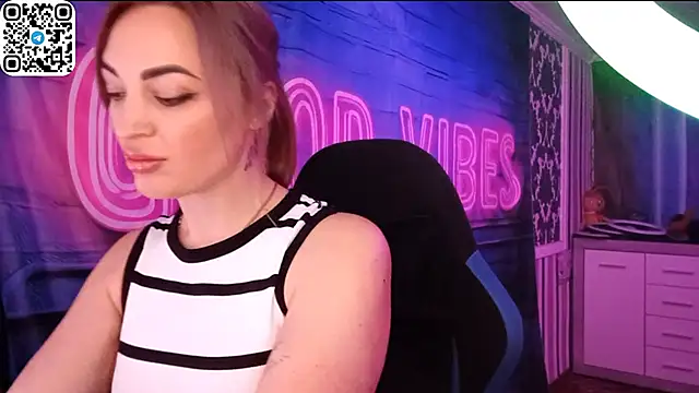 Snapshot of Vellora_ chatting on 22, 2, 2026 Vellora online show from 22, 2, 2026