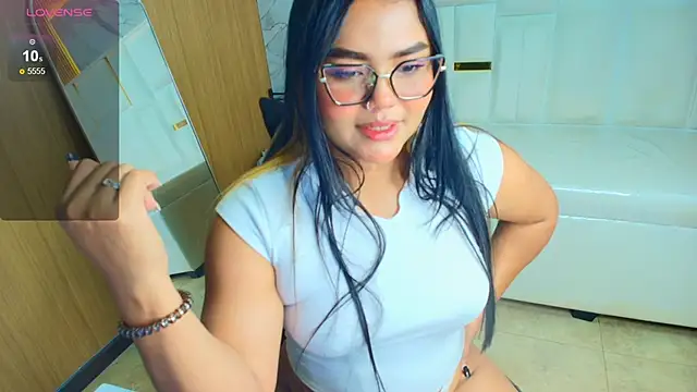 Berchy tf online show from 8, 4, 2026