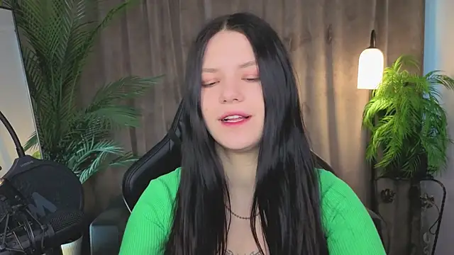 Snapshot of Maria_trend chatting on 15, 2, 2026 Maria trend online show from 15, 2, 2026