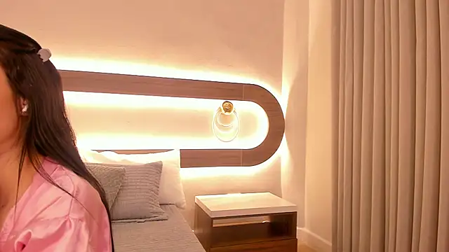 Violeta sum online show from 8, 4, 2026