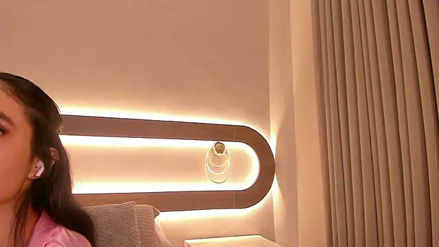 Violeta sum online show from 1, 4, 2026