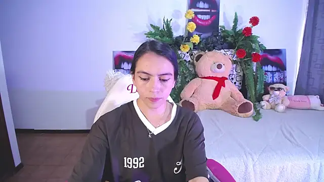 lika little0 online show from 3, 3, 2026