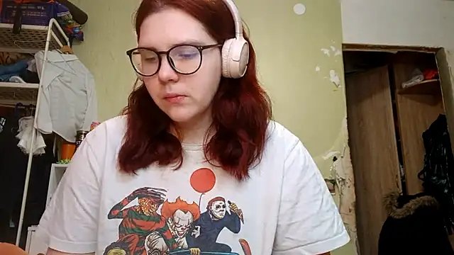 Snapshot of VannessaDillenbeck chatting on 11, 2, 2026 VannessaDillenbeck online show from 11, 2, 2026