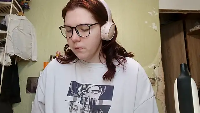 Snapshot of VannessaDillenbeck chatting on 9, 2, 2026 VannessaDillenbeck online show from 9, 2, 2026