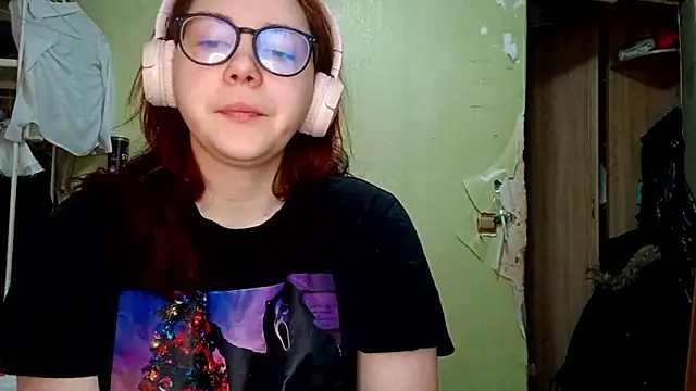 Snapshot of VannessaDillenbeck chatting on 27, 2, 2026 VannessaDillenbeck online show from 27, 2, 2026