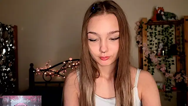 HoneyComfy online show from 13, 5, 2026