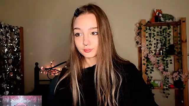 HoneyComfy online show from 14, 5, 2026