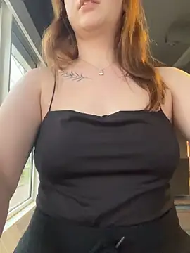 Lika  Sweeet online show from 19, 2, 2026