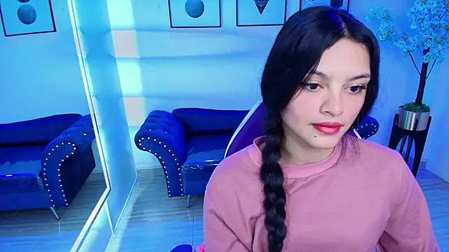 Maddie T18 online show from 6, 5, 2026
