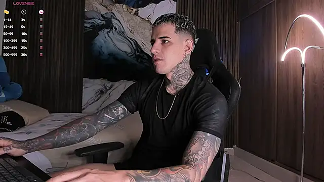 Snapshot of trisstann_ chatting on 22, 2, 2026 trisstann online show from 22, 2, 2026