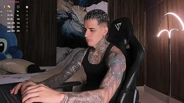 Snapshot of trisstann_ chatting on 17, 2, 2026 trisstann online show from 17, 2, 2026