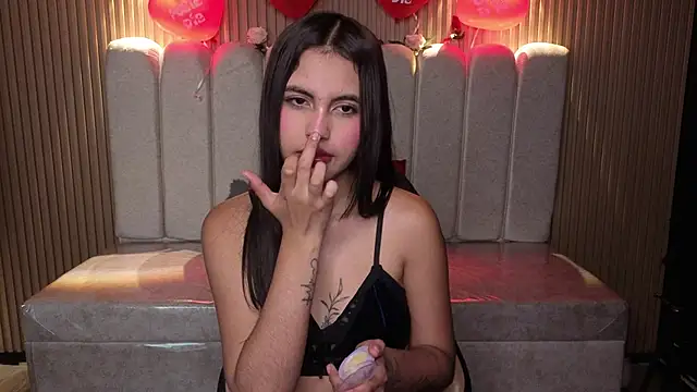 Snapshot of Perla_lovely_ chatting on 16, 2, 2026 Perla lovely online show from 16, 2, 2026