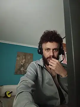 Snapshot of kauzZhomi chatting on 2, 2, 2026 kauzZhomi online show from 2, 2, 2026