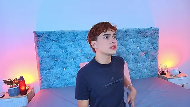 Snapshot of ryan_onFire chatting on 23, 3, 2026 ryan onFire online show from 23, 3, 2026