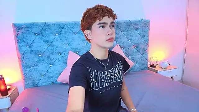 Snapshot of ryan_onFire chatting on 27, 3, 2026 ryan onFire online show from 27, 3, 2026