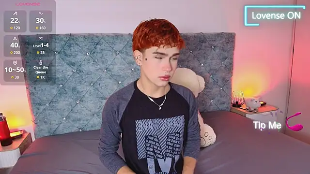 Snapshot of ryan_onFire chatting on 13, 4, 2026 ryan onFire online show from 13, 4, 2026