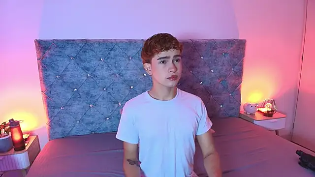 Snapshot of ryan_onFire chatting on 19, 3, 2026 ryan onFire online show from 19, 3, 2026