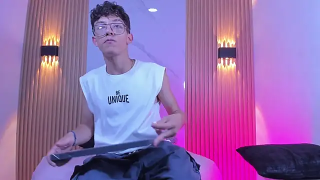 Christopher Hunter online show from 24, 2, 2026