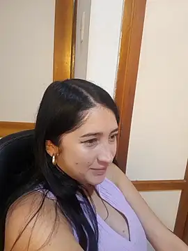 Snapshot of Maitebigboobs chatting on 4, 2, 2026 Maitebigboobs online show from 4, 2, 2026