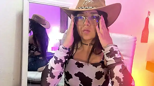 mary luckaysha  online show from 29, 5, 2026