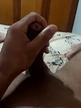 pistoludo21 online show from 4, 2, 2026