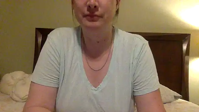 SexiLexi67780 online show from 8, 4, 2026