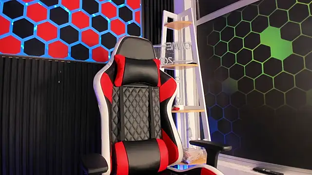 David Banks  online show from 7, 4, 2026